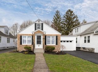 505 Roxford Rd S, Syracuse, NY 13208