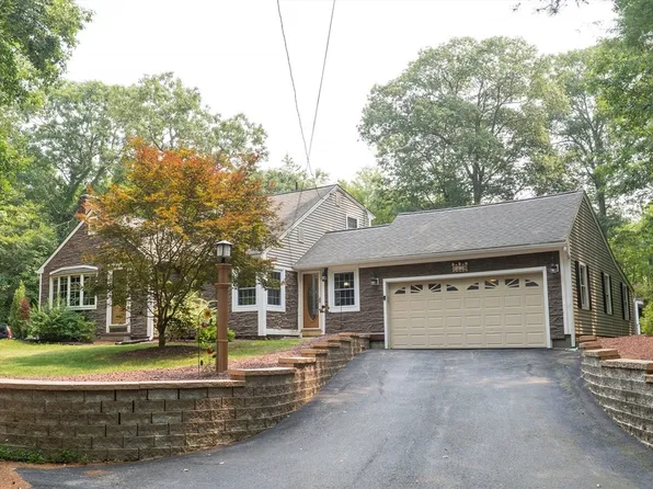 42 Oxbow Rd, Charlton, MA 01507