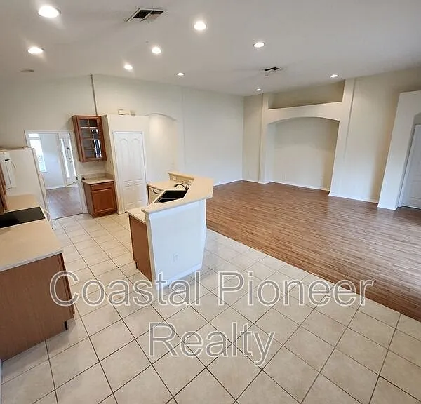 11614 Whiterook Ct — Photo 8
