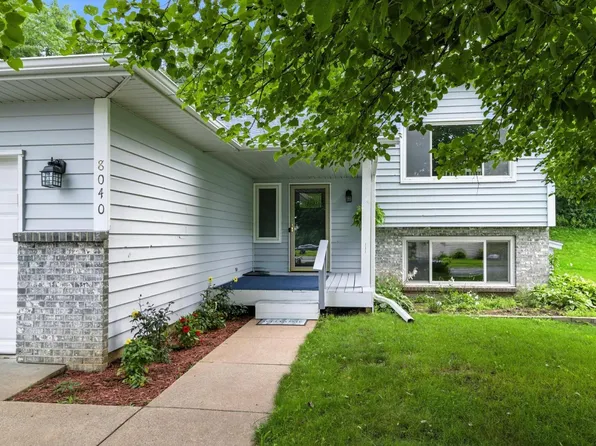 8040 170th St W, Lakeville, MN 55044