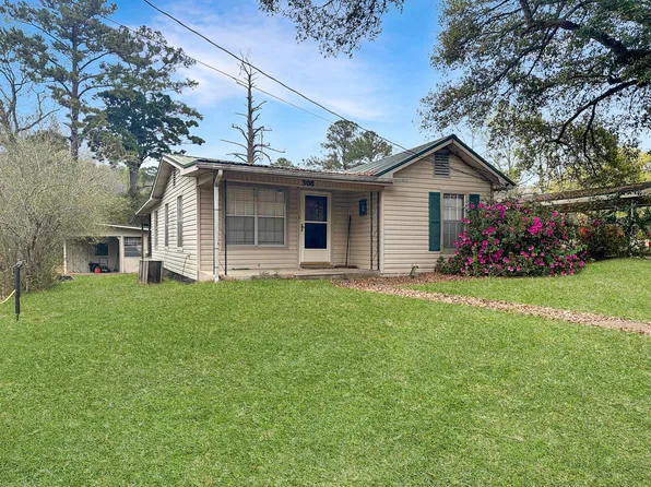 308 Herring St, Leesville, LA 71446