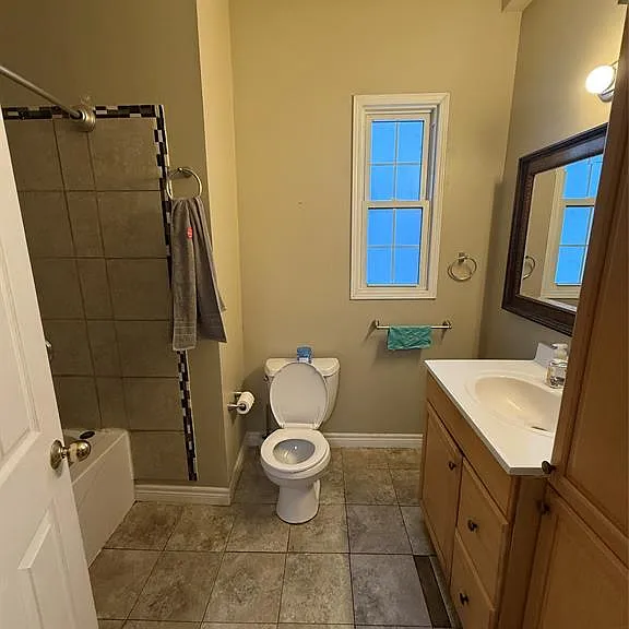 366 Bridge Ave — Photo 17