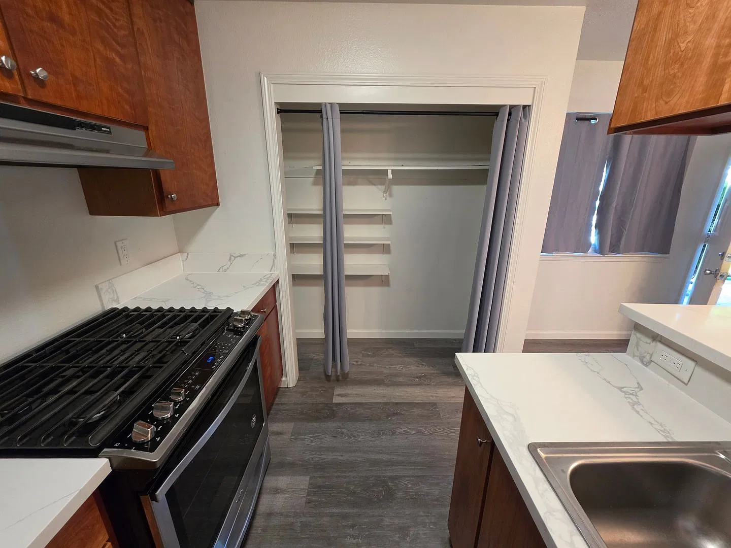 2 Bed / 1 Bath | 803 sq ft | $1,800/mo — Photo 3