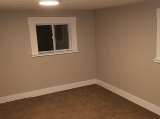 319 S St SE #1, Caledonia, MI 49316