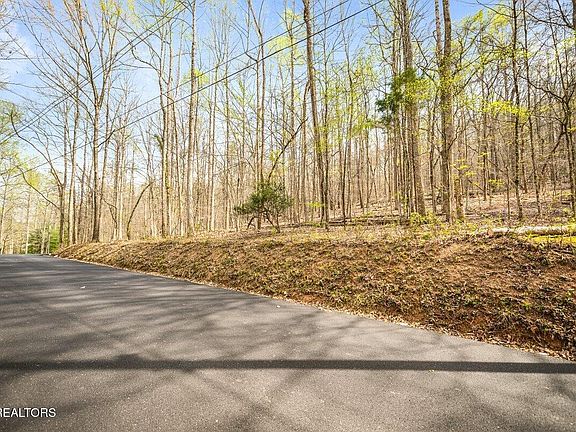 3rd image of Sequoyah Rd Lot 93