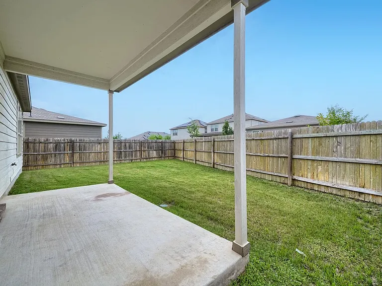 616 Sonterra Blvd — Photo 23
