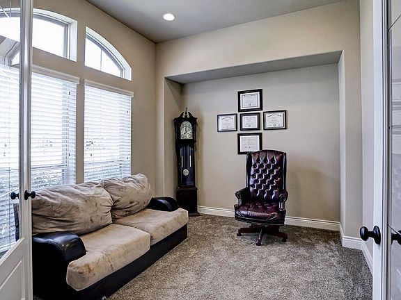5th image of 4103 Capra Pass Ln