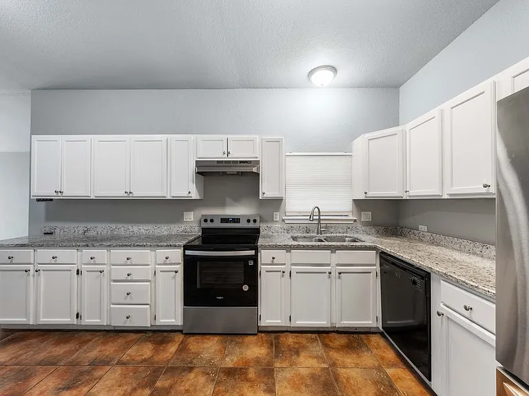 8778 Serene Ridge Dr — Photo 11