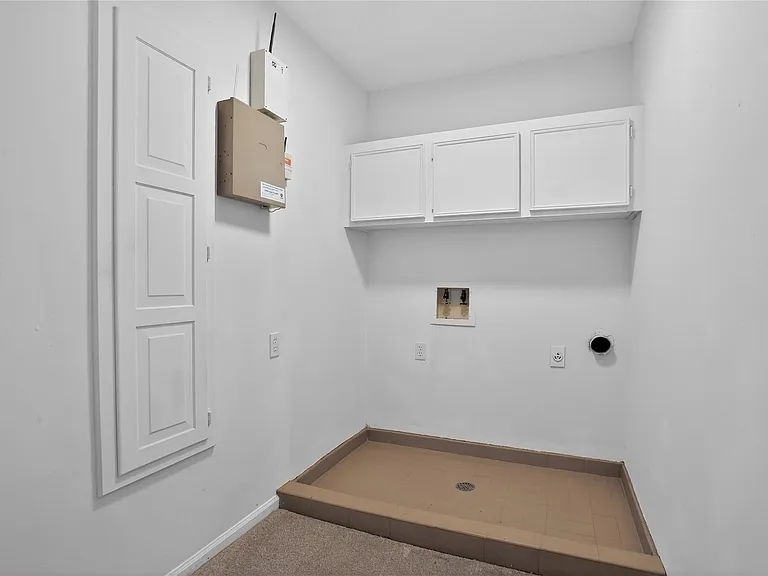 112 Kirkwood Ln — Photo 38