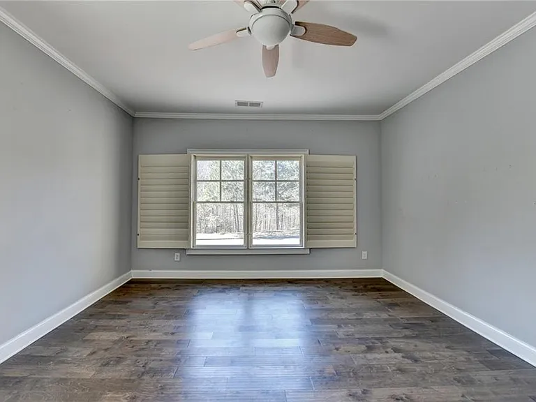 2230 Manor Creek Ct — Photo 33