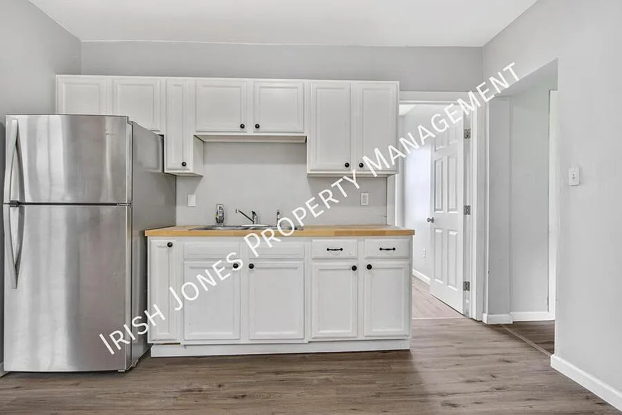 2 bed, $1,025 — Photo 3