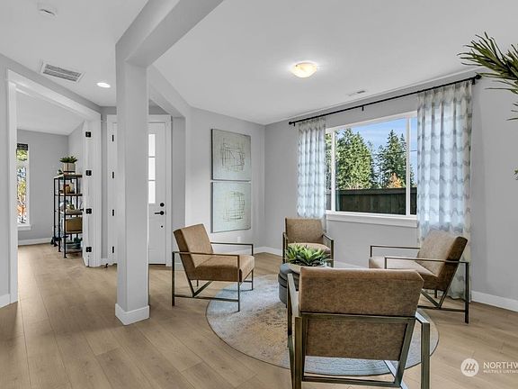 4th image of 7620 185th Street Ct E