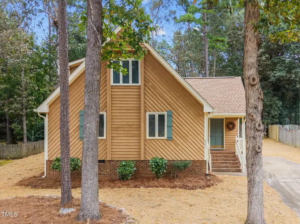 2508 Village Grove Rd, Raleigh, NC 27613