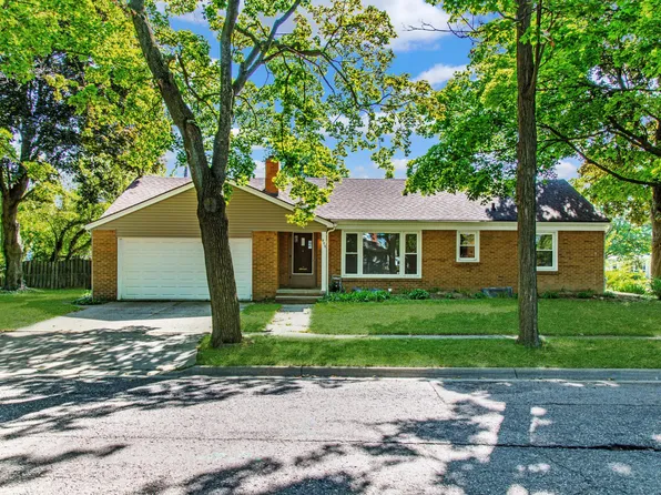 408 Durand St, East Lansing, MI 48823