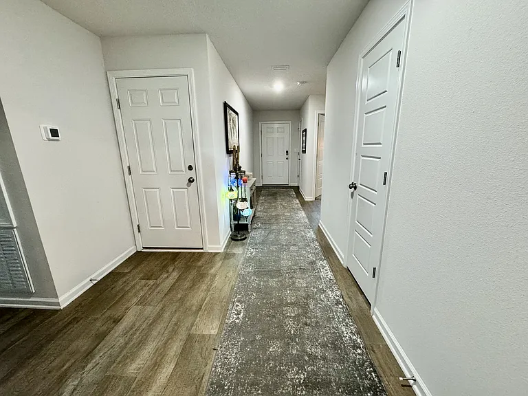 7569 Steeplechase Blvd — Photo 7