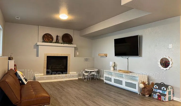 1150 S Los Charros Dr — Photo 21