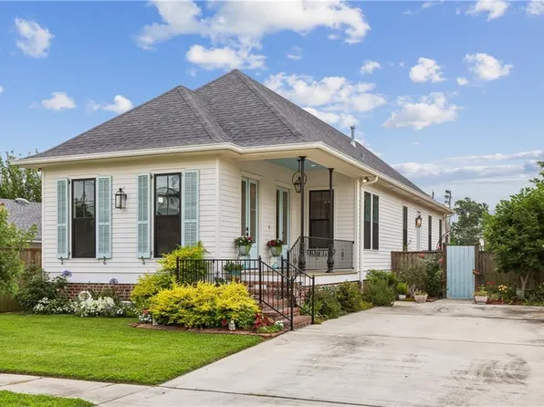 1929 Mehle St, Arabi, LA 70032