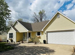 234 Virginia St, Brighton, IL 62012