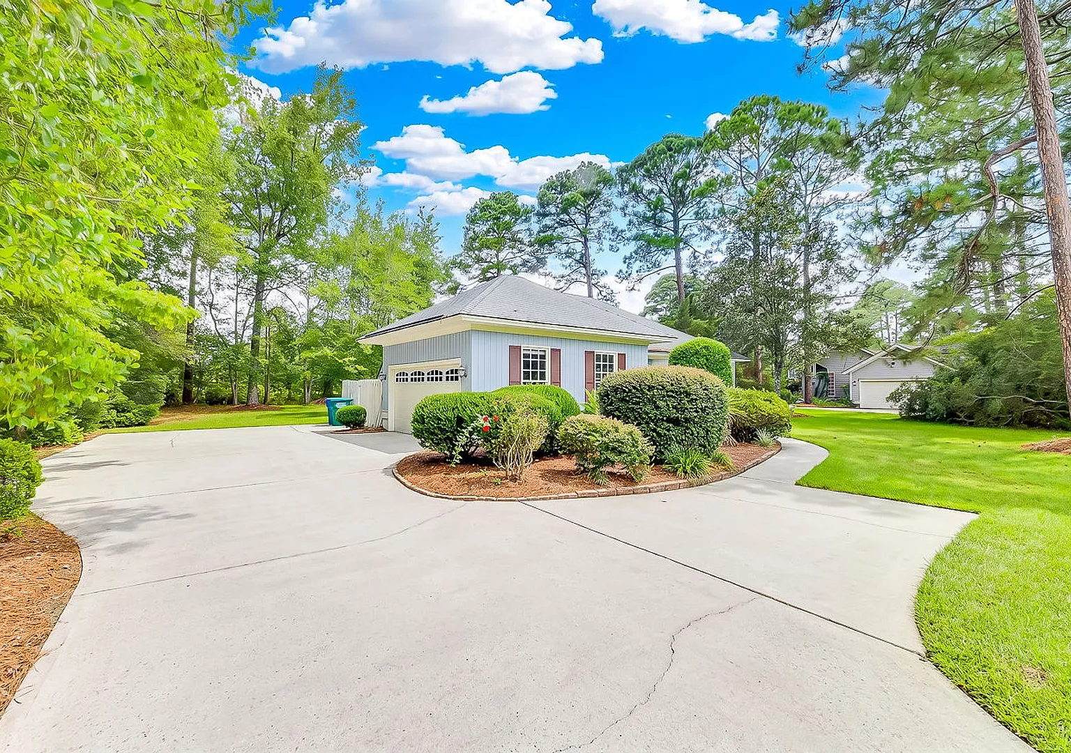 Beautiful Rincon Home in Desirable Neighborhood Spacious Living & Great Location! — Photo 3