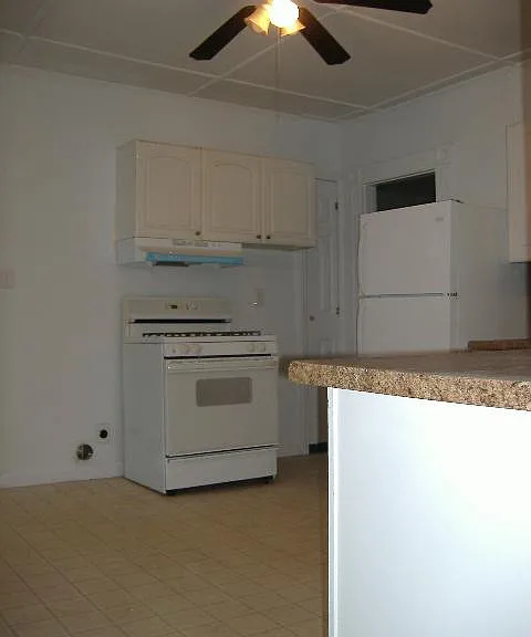 1734 Thomaston Ave #2 — Photo 4