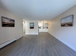 4941 Lougheed Hwy #401, Burnaby, BC V5B 4S6