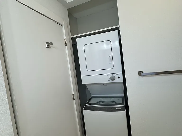 612 NE 20th Ave #3 — Photo 13