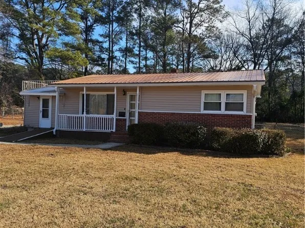 2133 Al Ray Rd, Fayetteville, NC 28312