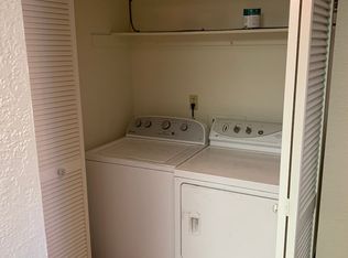 8670 Dixon Ln, Reno, NV 89511