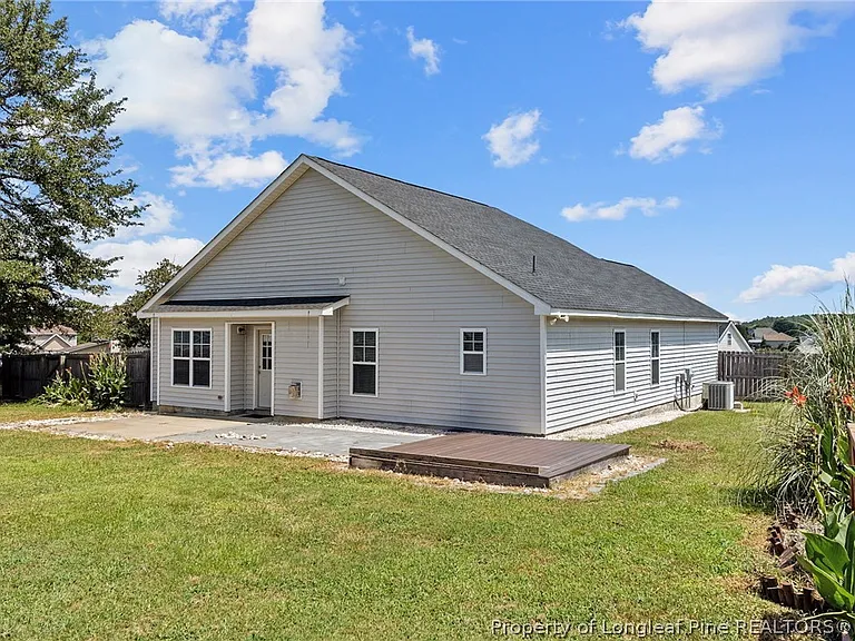 44 Schoomaker Ct — Photo 28