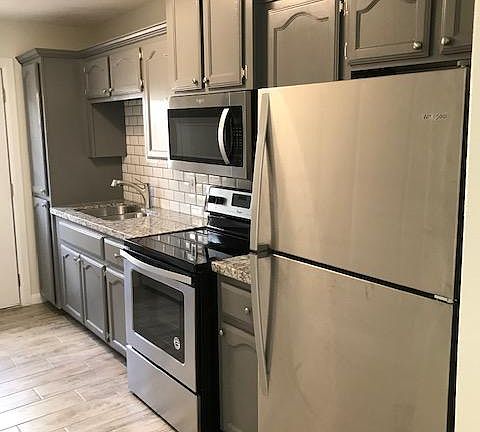 2nd image of 4301 W La Guardia Ln Unit 1