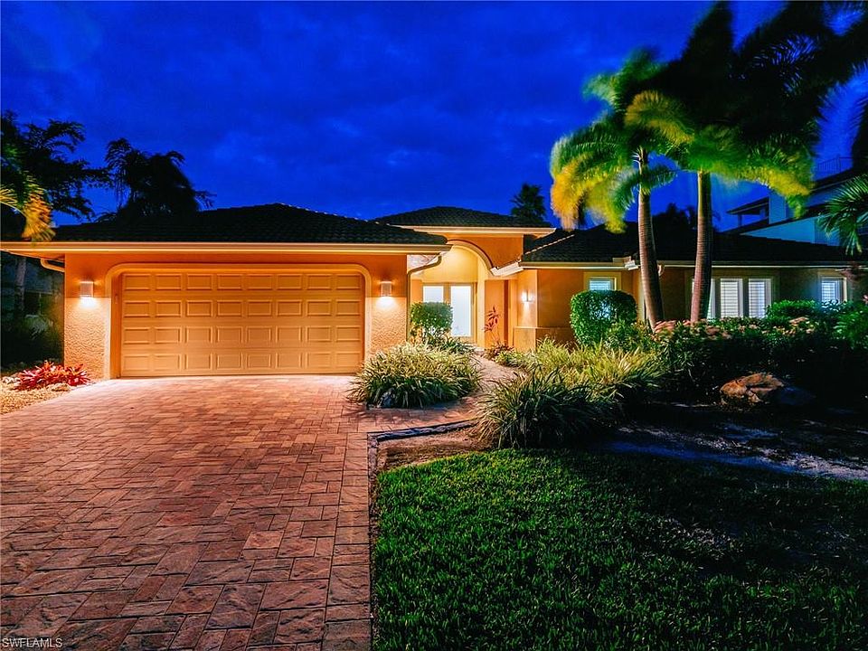 1st image of 912 Kings Crown Dr