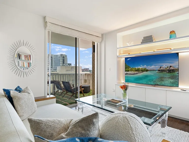 3701 Turtle Creek Blvd #9A — Photo 13