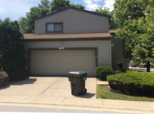3451 Golfview Dr, Hazel Crest, IL 60429