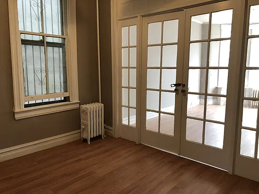 Rented by Yup Realty LLC | media 6