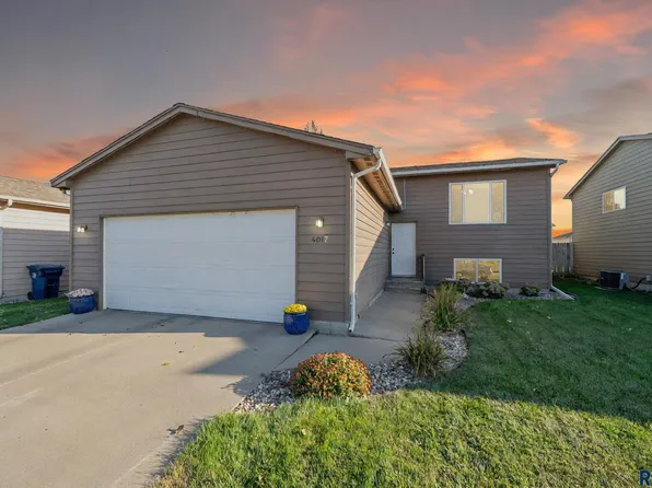 4017 W 92nd St, Sioux Falls, SD 57108