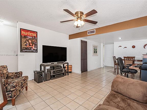2nd image of 7125 Miami Lakes Dr APT Q28