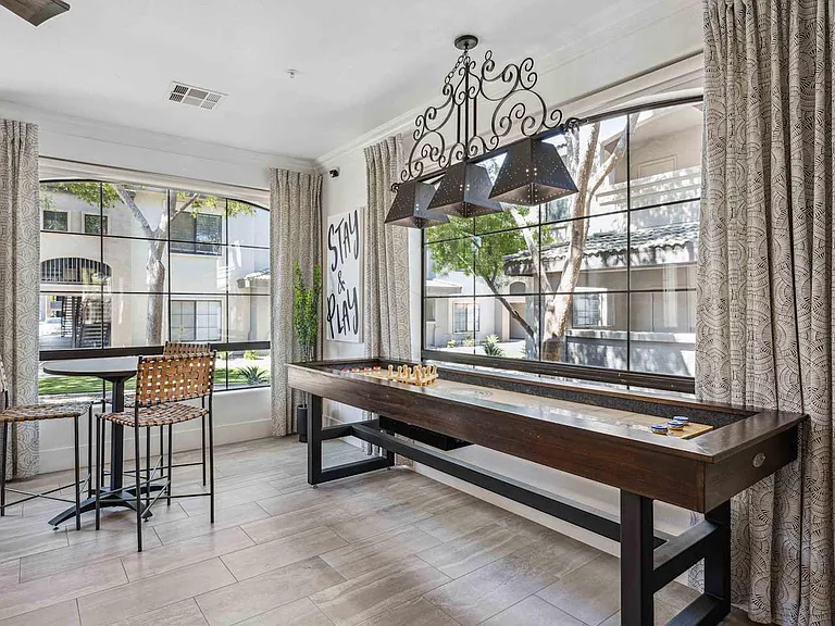 Lazo Apartments — Photo 11