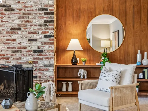 1500 Alameda Ave APT D, Alameda, CA 94501