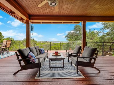 6913 Starboard Cv, Jonestown, TX, 78645