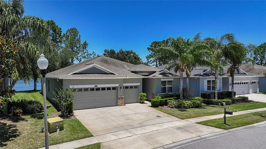 Building Photo - 2217 Crosston Cir