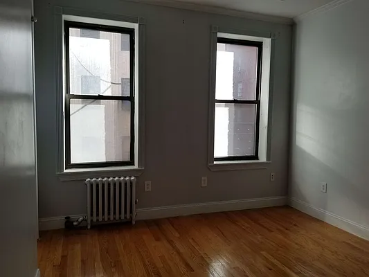 Rented by JMK Realty | media 8