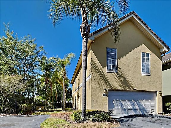 2nd image of 4007 Palmetto Palm Ct