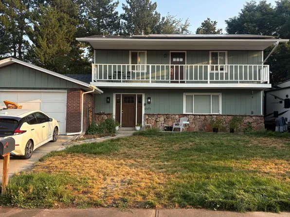9371 W La Salle Ave, Lakewood, CO 80227