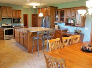 4404 Iris Ct, Middleton, WI 53562