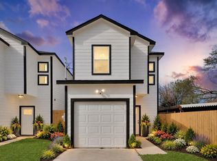 4013 Elmwood St, Houston, TX 77051
