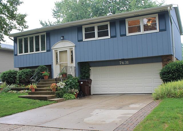 1st image of 7431 162nd St