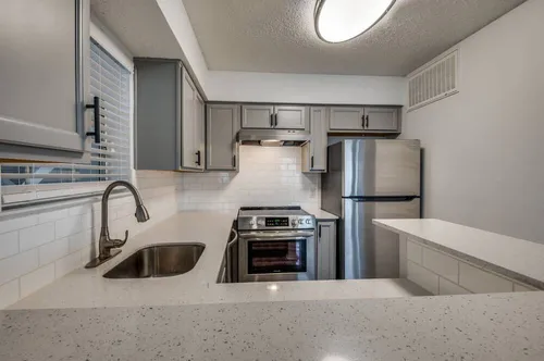 Hawke Apartment Homes Photo 1
