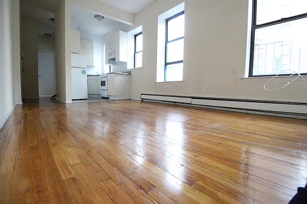 Rented by Luxor Homes & Investment Realty | media 20