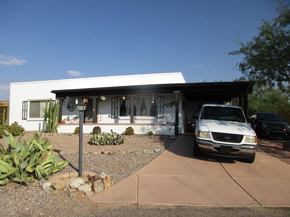 1st image of 550 S Paseo Felice