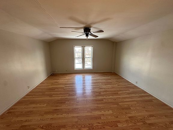 3rd image of 403 State St APT C